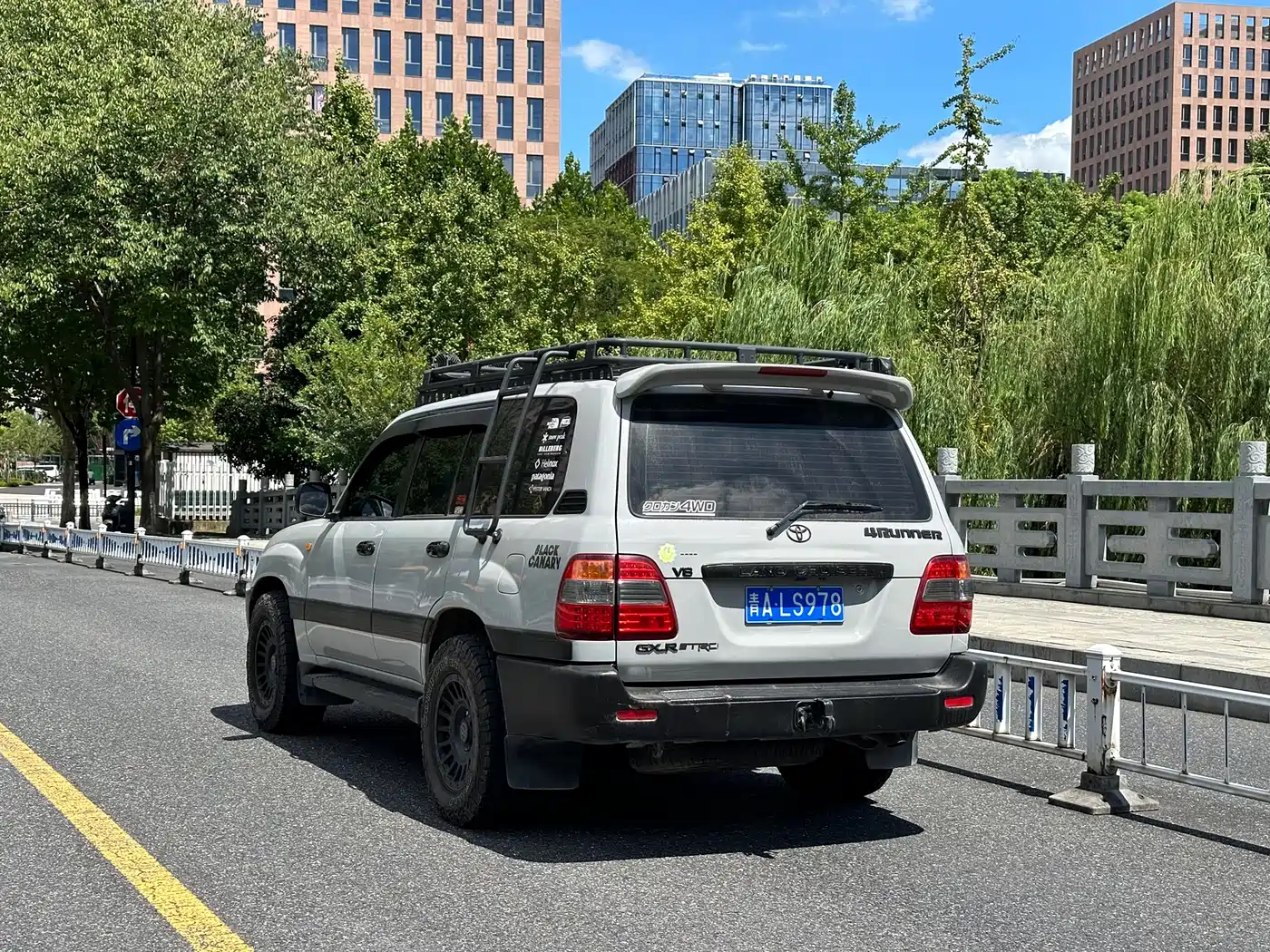 Toyota Land Cruiser 2005 4.7L Automatic GX-R фото 18