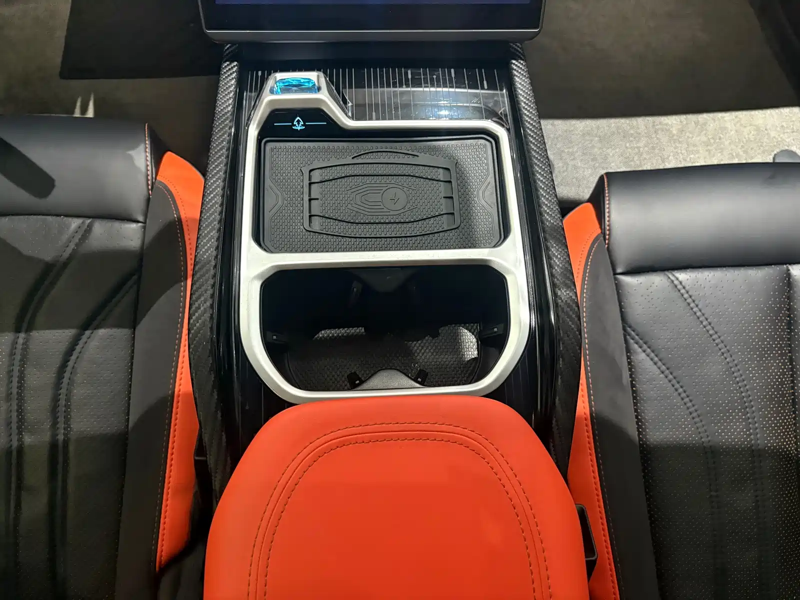 Фото 17 - Nezha Auto Nezha GT