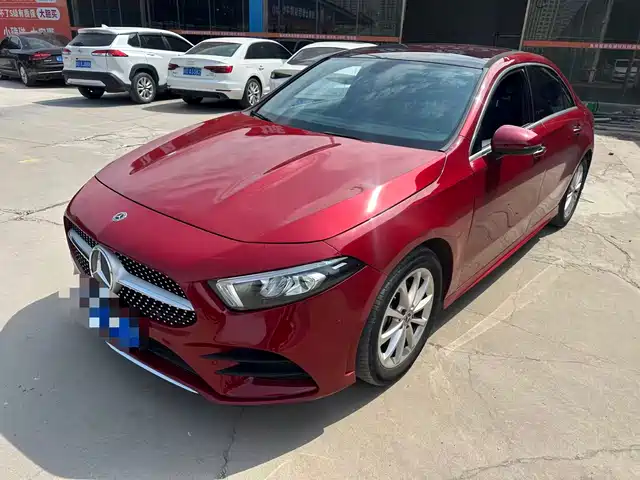 MERCEDES-BENZ A CLASS