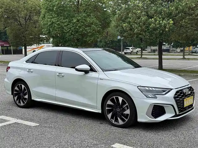 Audi A3 2022 A3L Limousine 35 TFSI Style Sport — фото 4