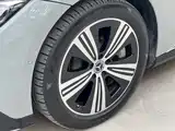 Фото 9 - Mercedes-Benz EQE