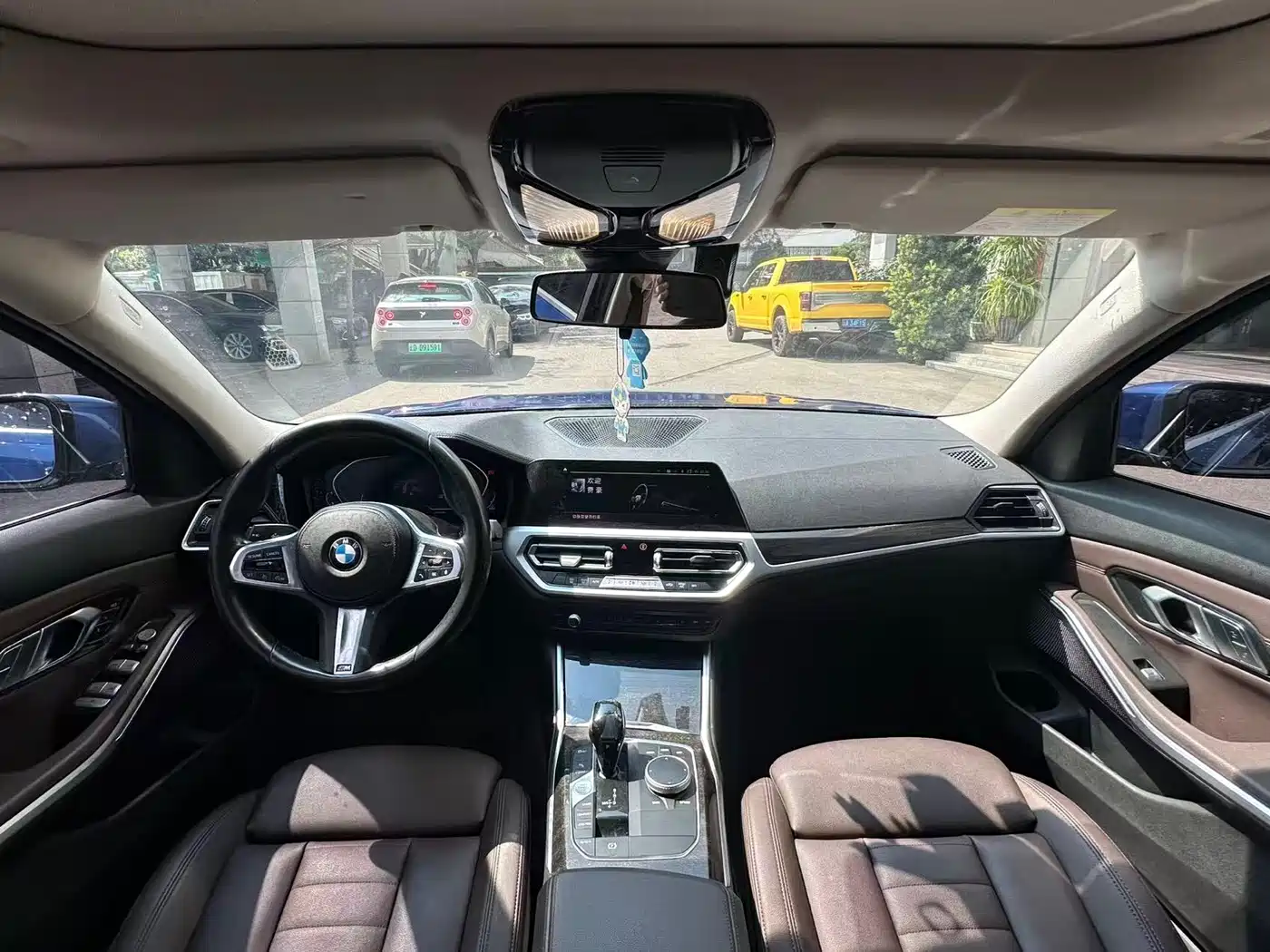 BMW 3 Series 2020 325Li M Sport Package фото 6