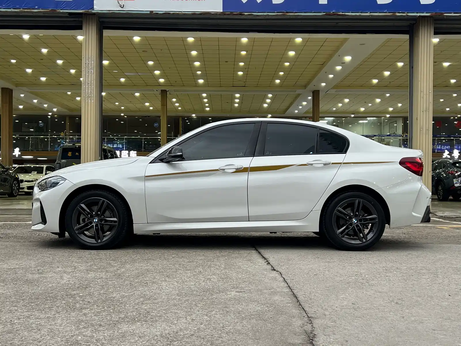Фото 16 - BMW 1 Series