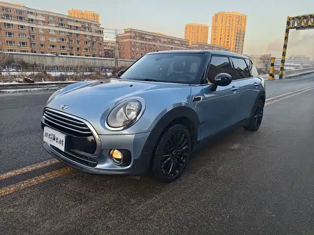 MINI CLUBMAN