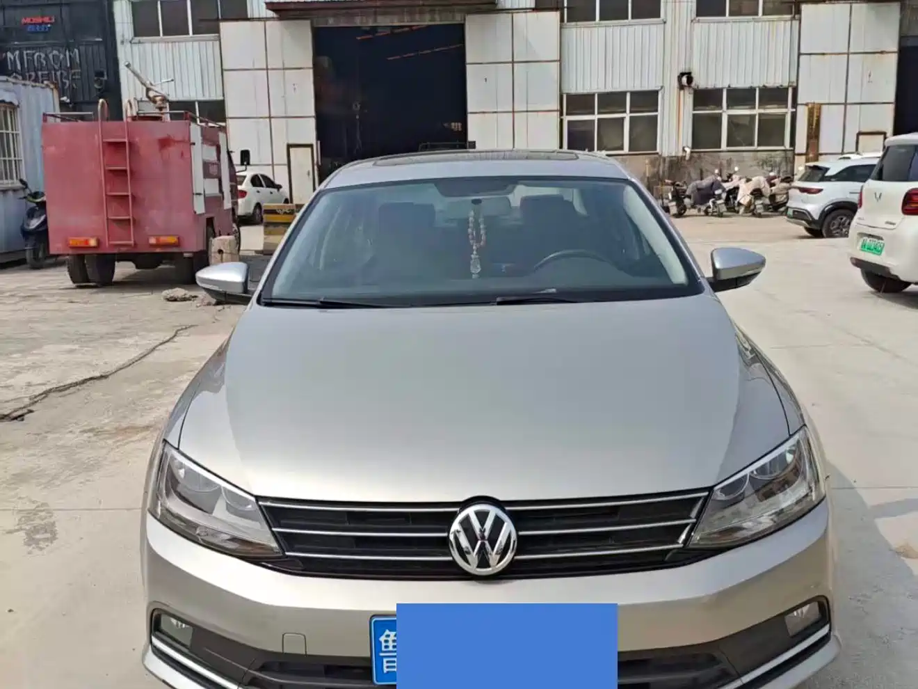Volkswagen Sagitar 2017 1.6L Automatic Comfort фото 2