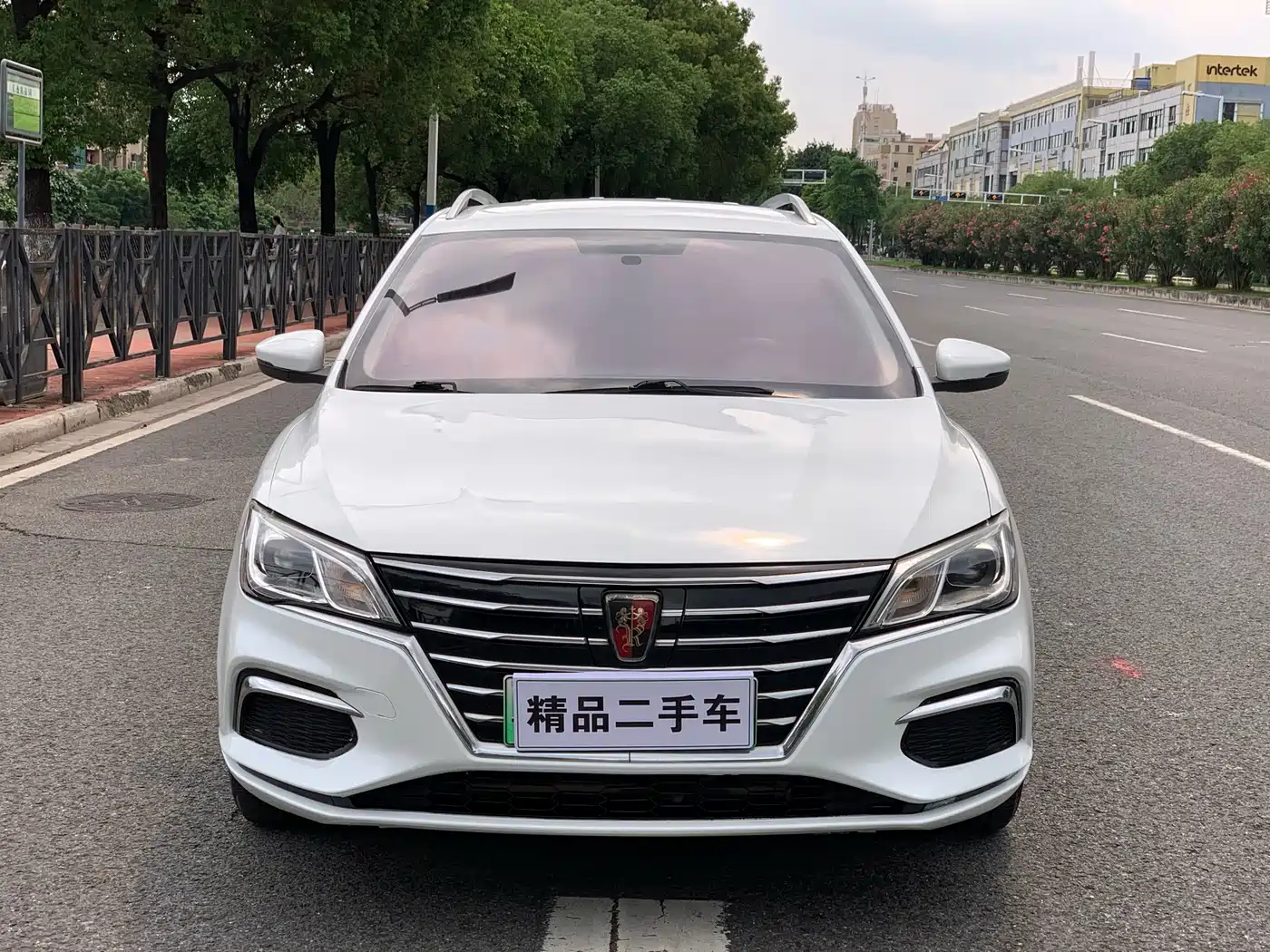 ROEWE EI5