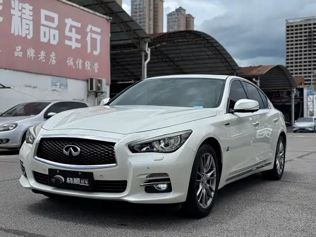 Infiniti Q50L 2016 Model 2.0T Progressive Edition — фото 1