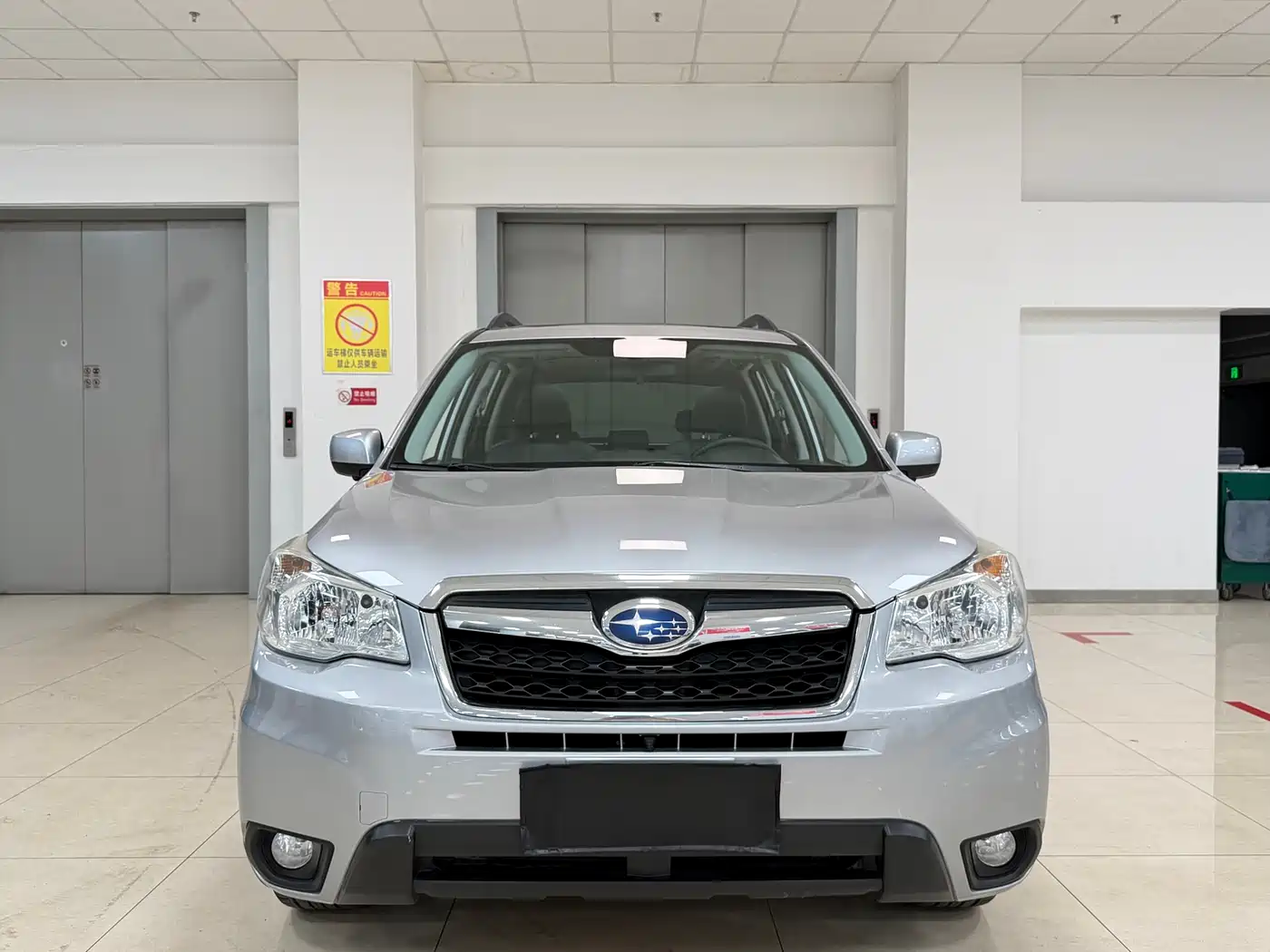 Subaru Forester 2013 2.0i Automatic Luxury Navigation Edition фото 3