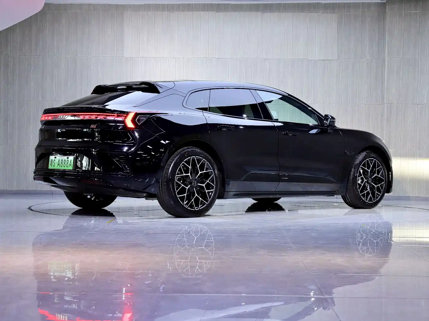 ZEEKR EXTREME KRYPTON 001