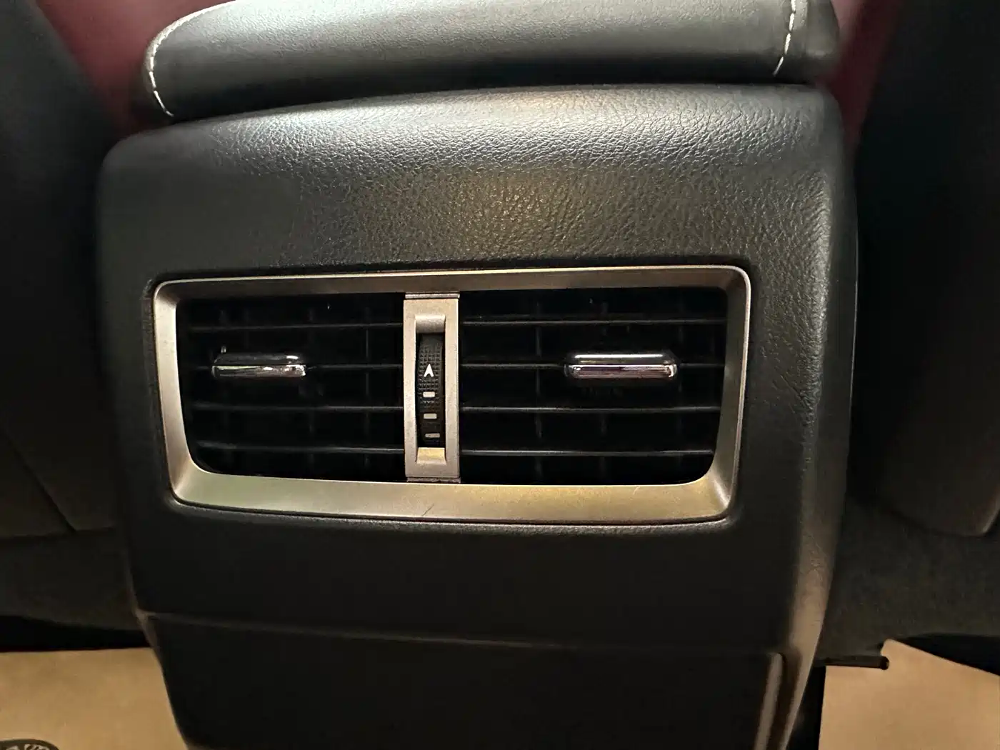 Фото 24 - Lexus RX