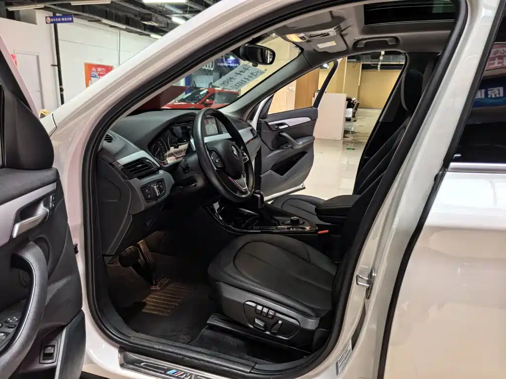 Фото 5 - BMW X1