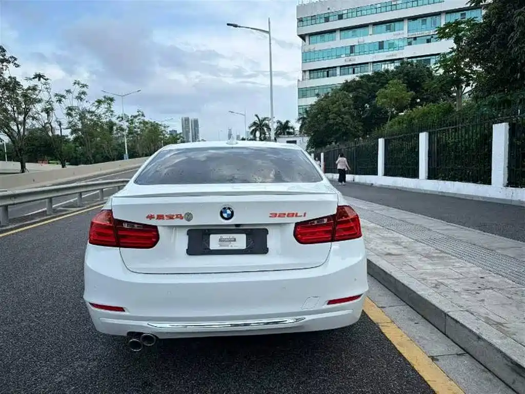 BMW 3 Series 2013 Facelift 328Li Style Design Package фото 7