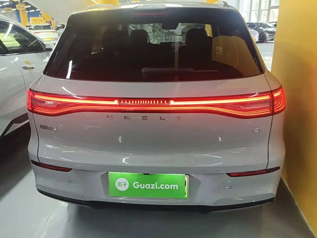 Geely Galaxy Galaxy E5 2024 2024 530km Explore+ Edition
