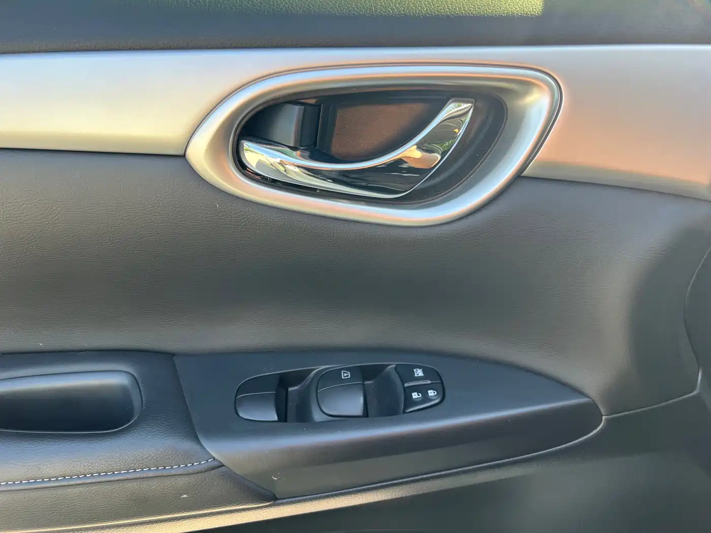 Nissan SYLPHY, миниатюра 10