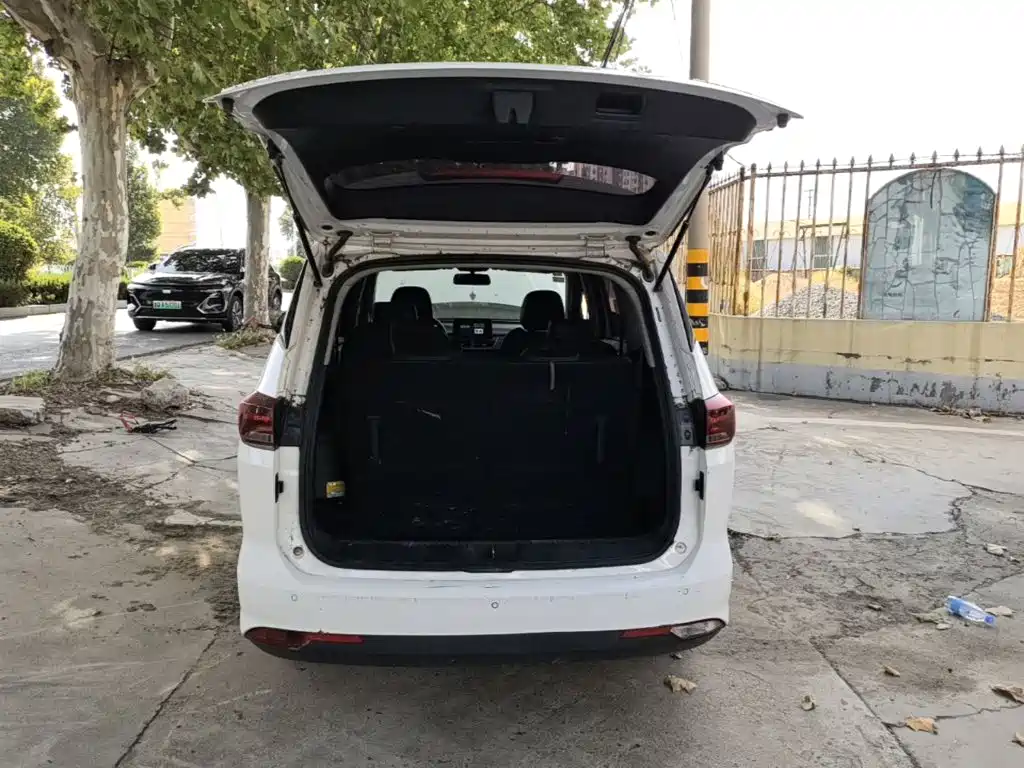 Baojun 360 2019 2018 1.5L Automatic Elite (China V)