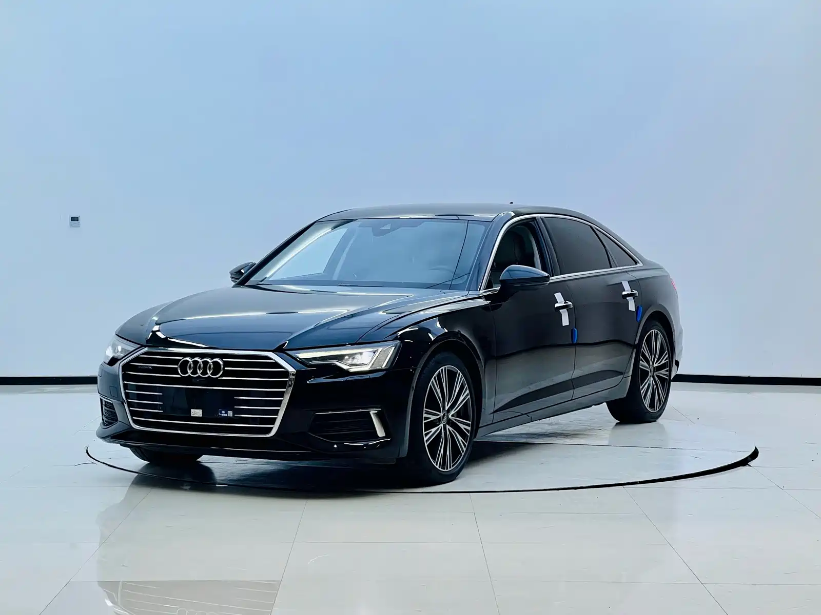 Photo 7 - Audi A6L