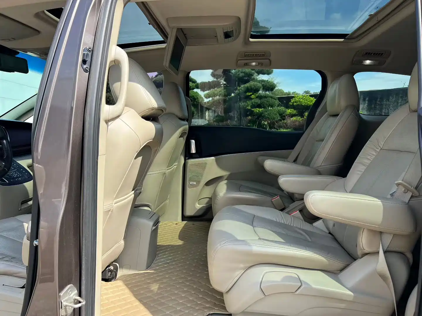 Фото 6 - Buick GL8