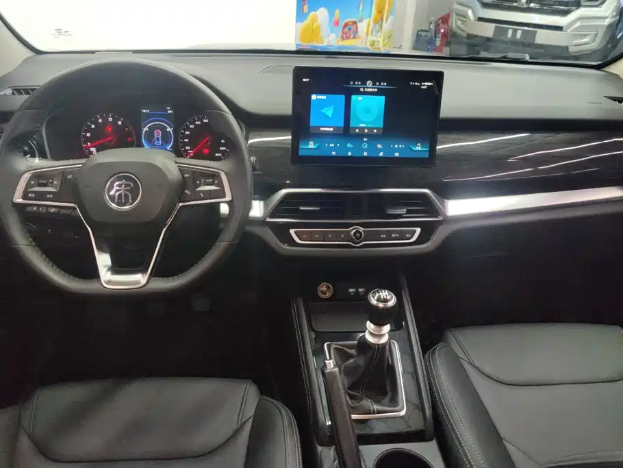 BYD Song 2021 2021 Classic Edition 1.5T Manual Luxury