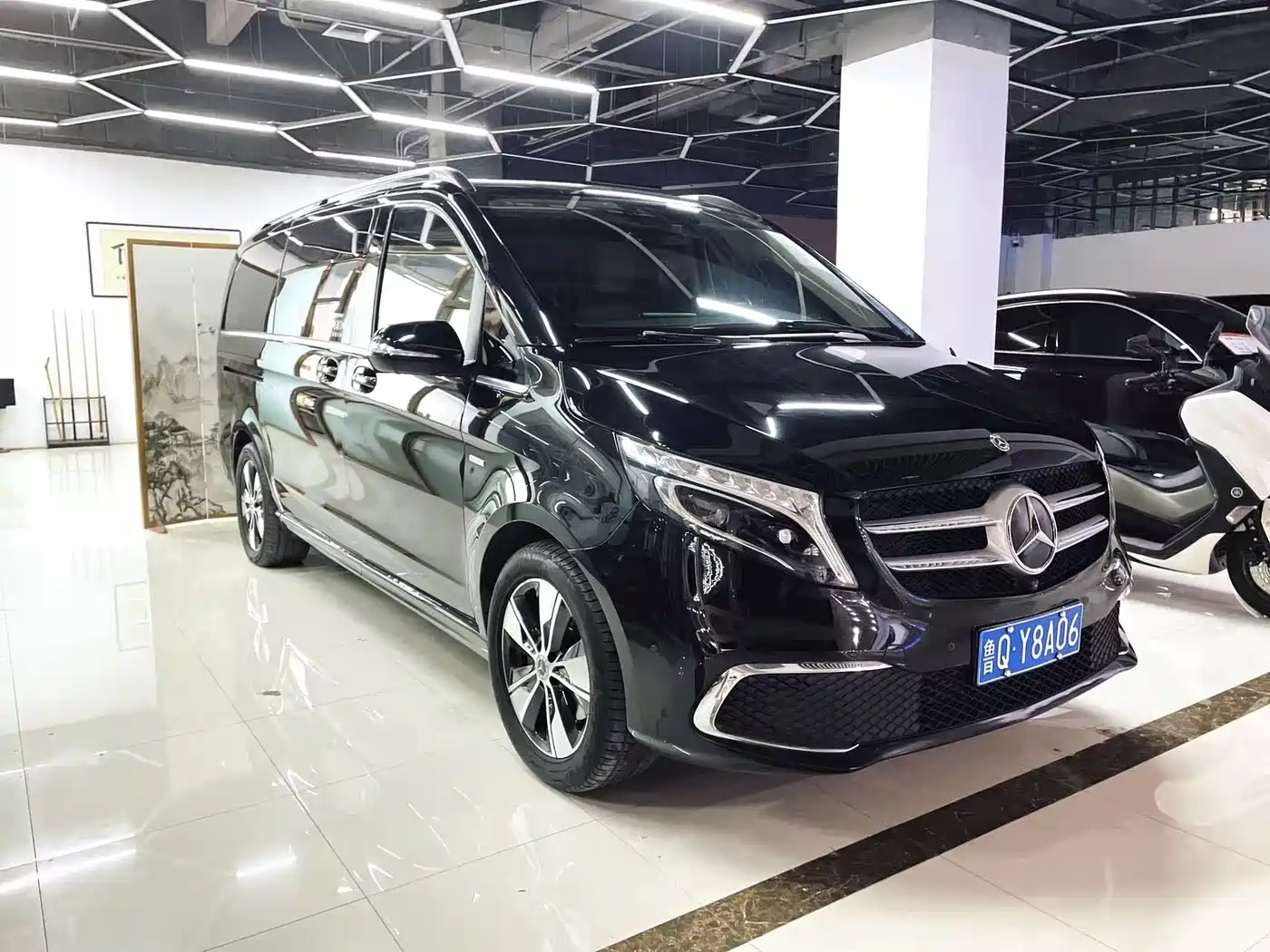 Mercedes-Benz V-Class 2020 V 260 Luxury Edition фото 3