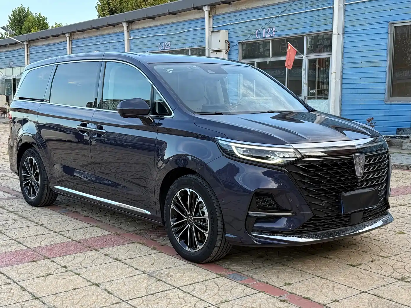 Roewe iMAX8 2021 2022 400TGI Ultimate Edition