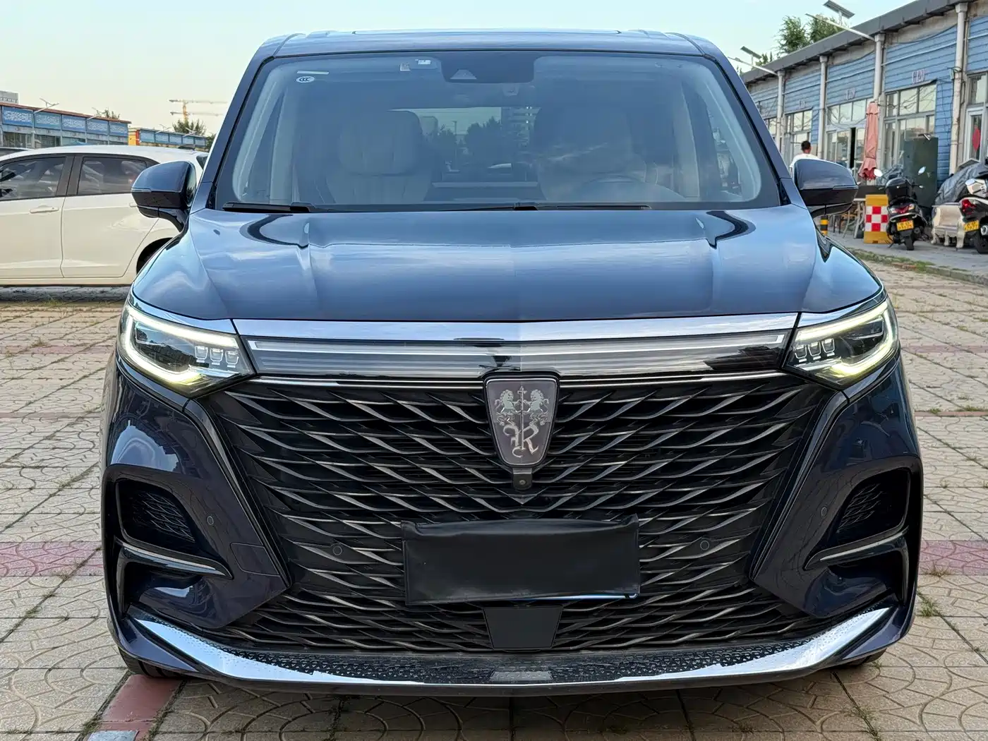 Roewe iMAX8 2021 2022 400TGI Ultimate Edition