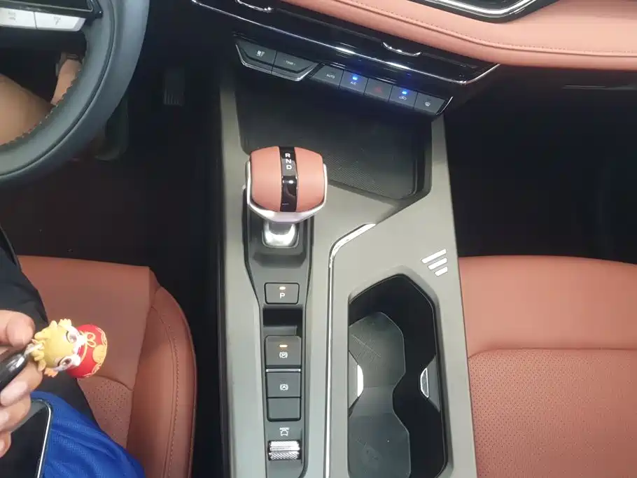 Changan X5 PLUS 2025 2026 1.5T Standard Edition