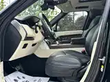 Photo 11 - Land Rover Range Rover