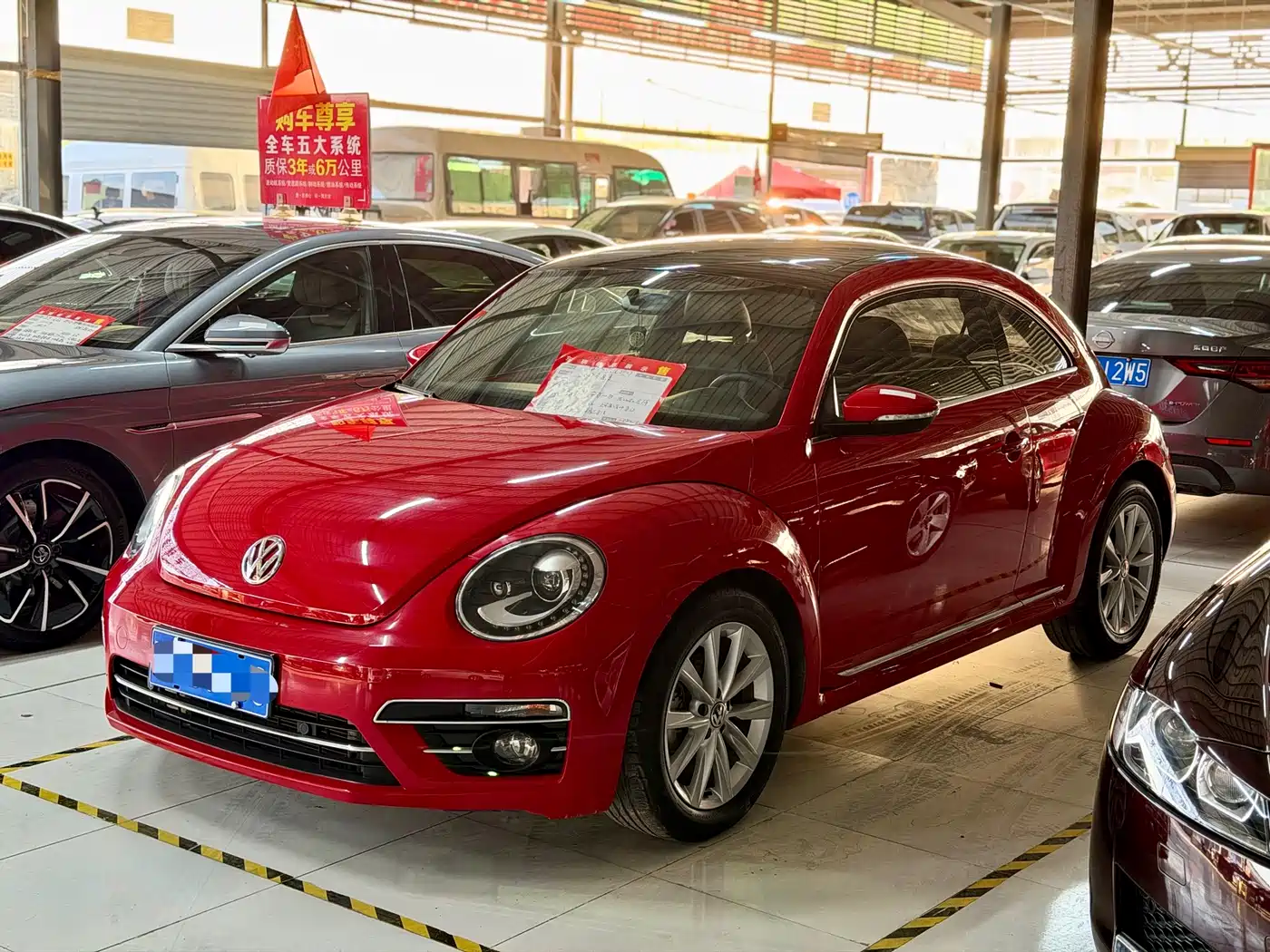 Volkswagen Beetle 2017 180TSI Style фото 2