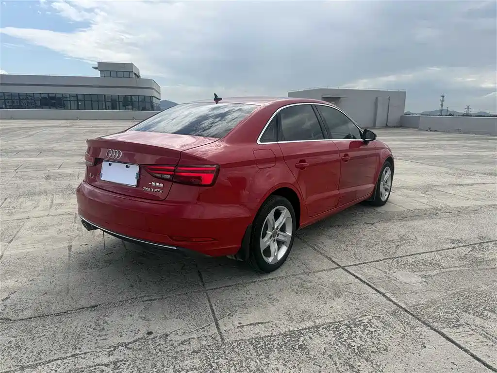 Фото 7 - Audi A3