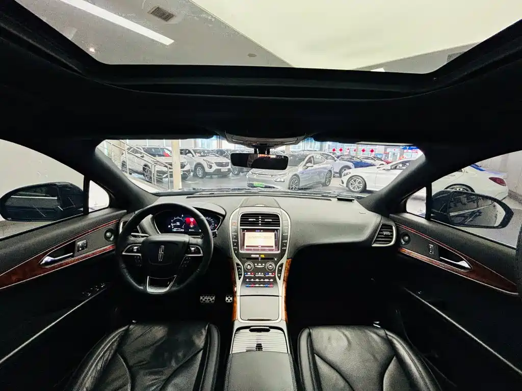 Lincoln Nautilus (Import) 2020 2019 2.0T 4WD Elegance Edition China VI