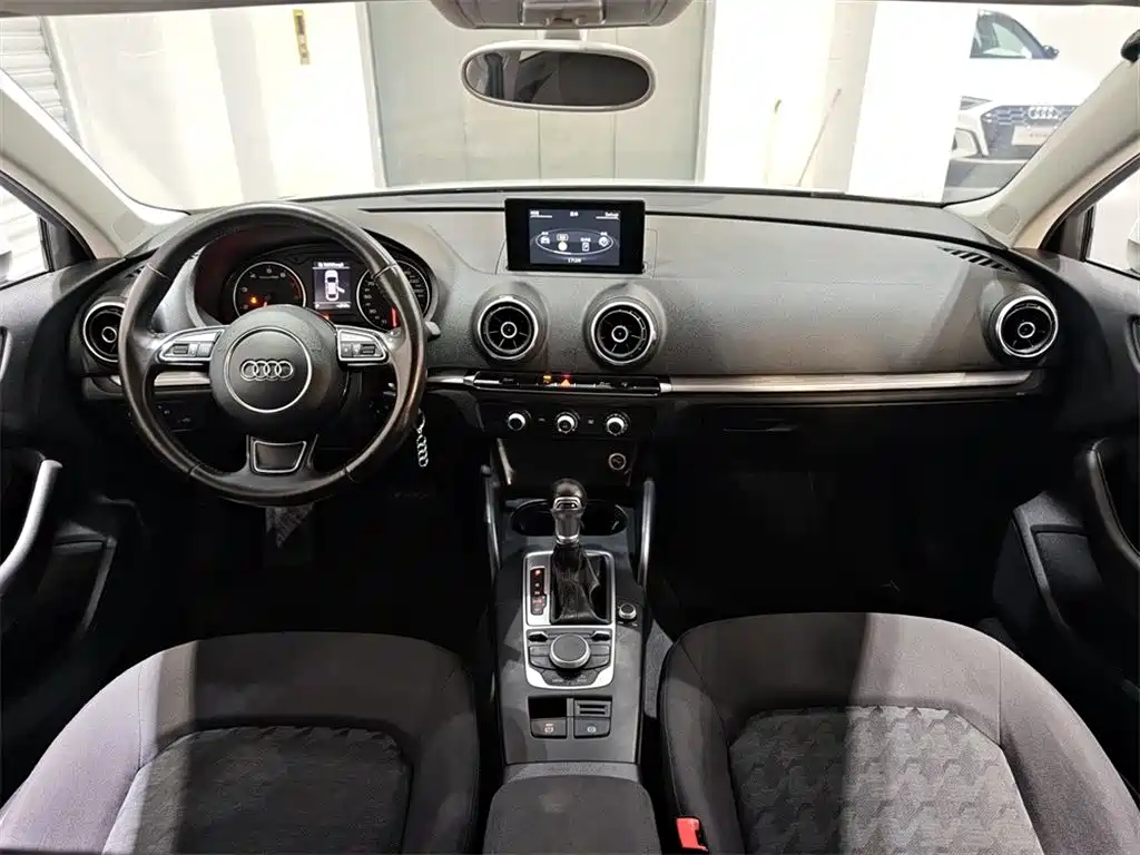 Audi A3 2015 2015 Limousine 35 TFSI Millionth Anniversary Intelligent Leader Type