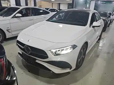 Mercedes-Benz A