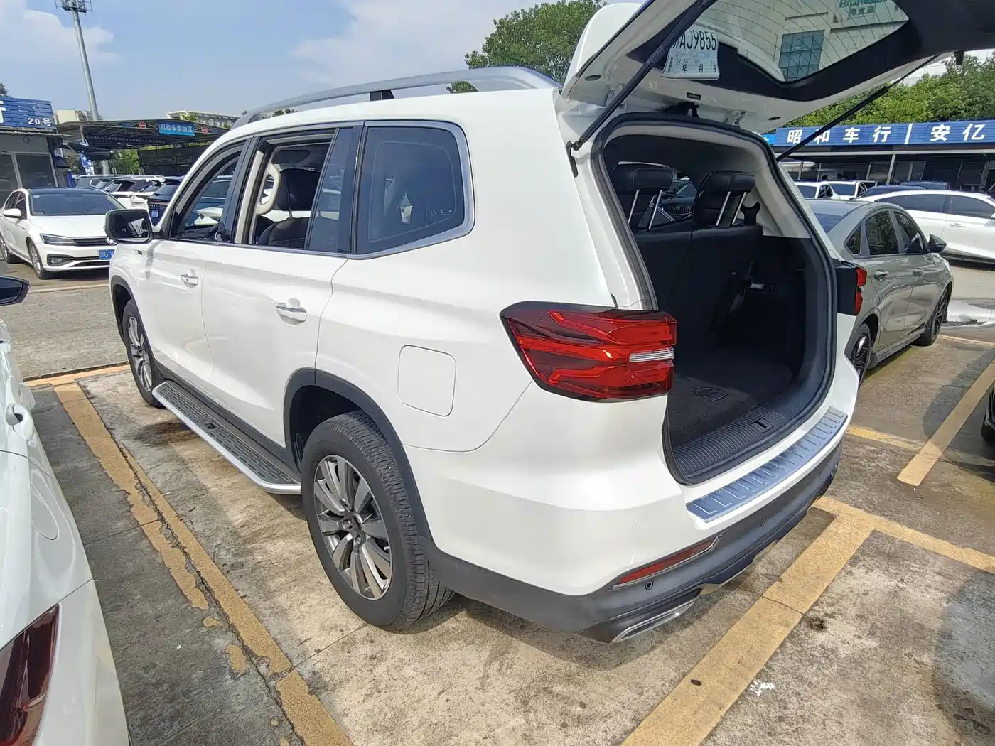Roewe RX8 2022 2019 30T 2WD Flagship Edition