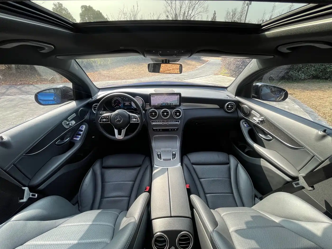 Mercedes-Benz GLC Coupe 2020 GLC 300 4MATIC Coupe SUV фото 5