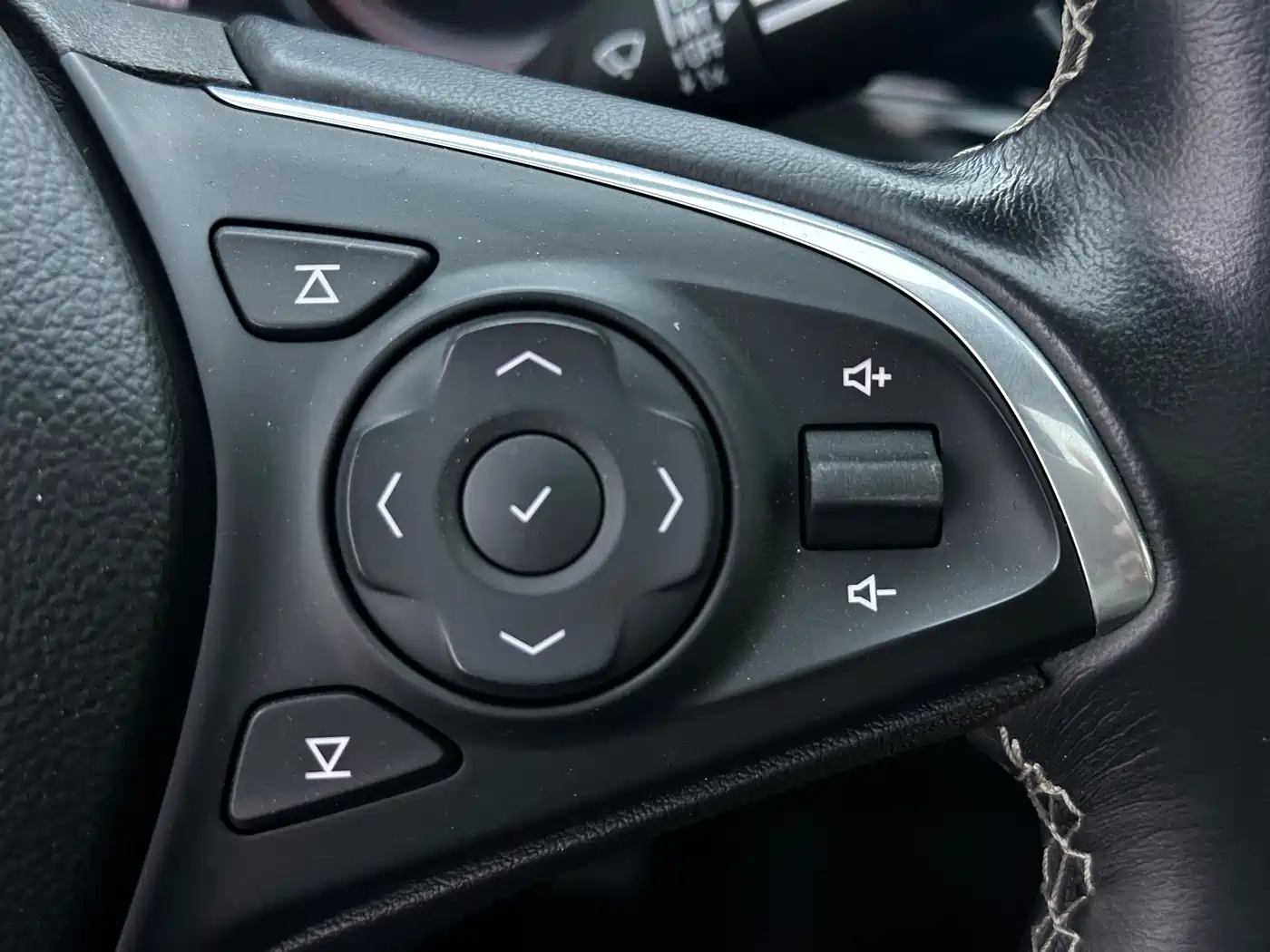 Buick Regal 2019 20T Elite China VI фото 15