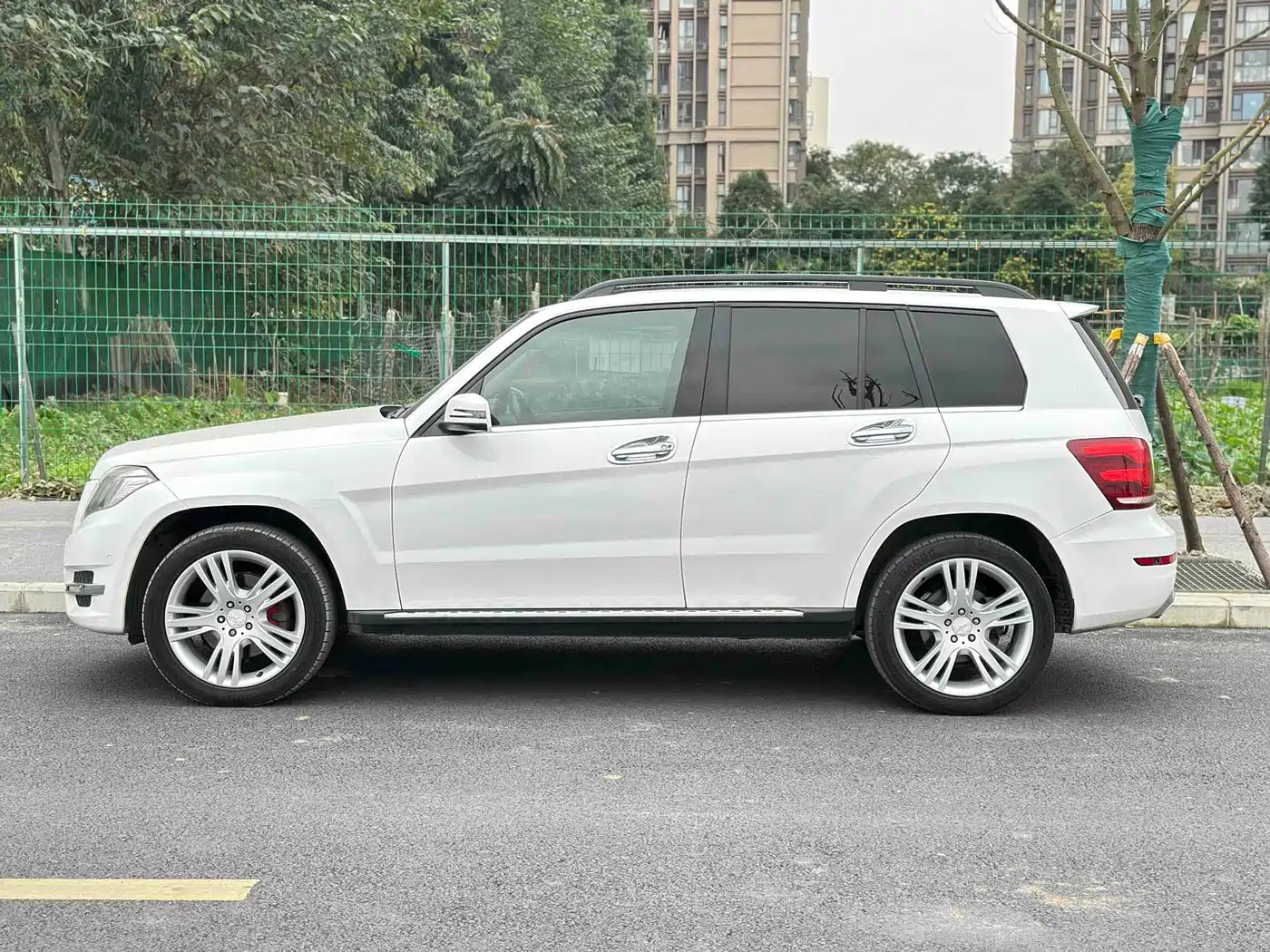 Mercedes-Benz GLK-Class 2013 GLK 300 4MATIC Dynamic фото 28