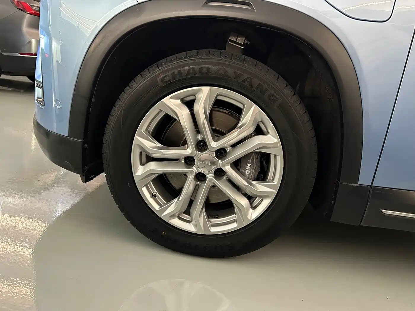 NIO ES8 2019 2018 355KM Base Model 7-Seater Version