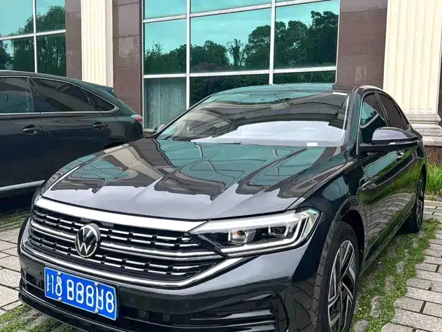 Volkswagen Sagitar 2025 Facelift 300TSI DSG Beyond Edition