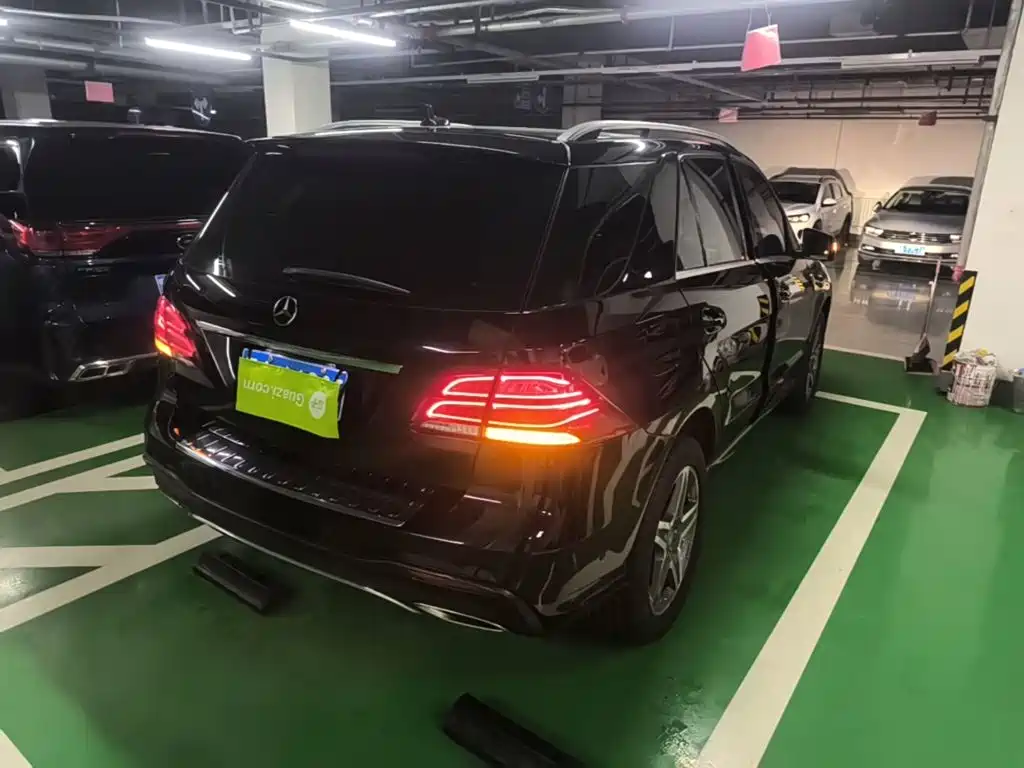 Mercedes-Benz GLE 2016 2015 GLE 400 4MATIC