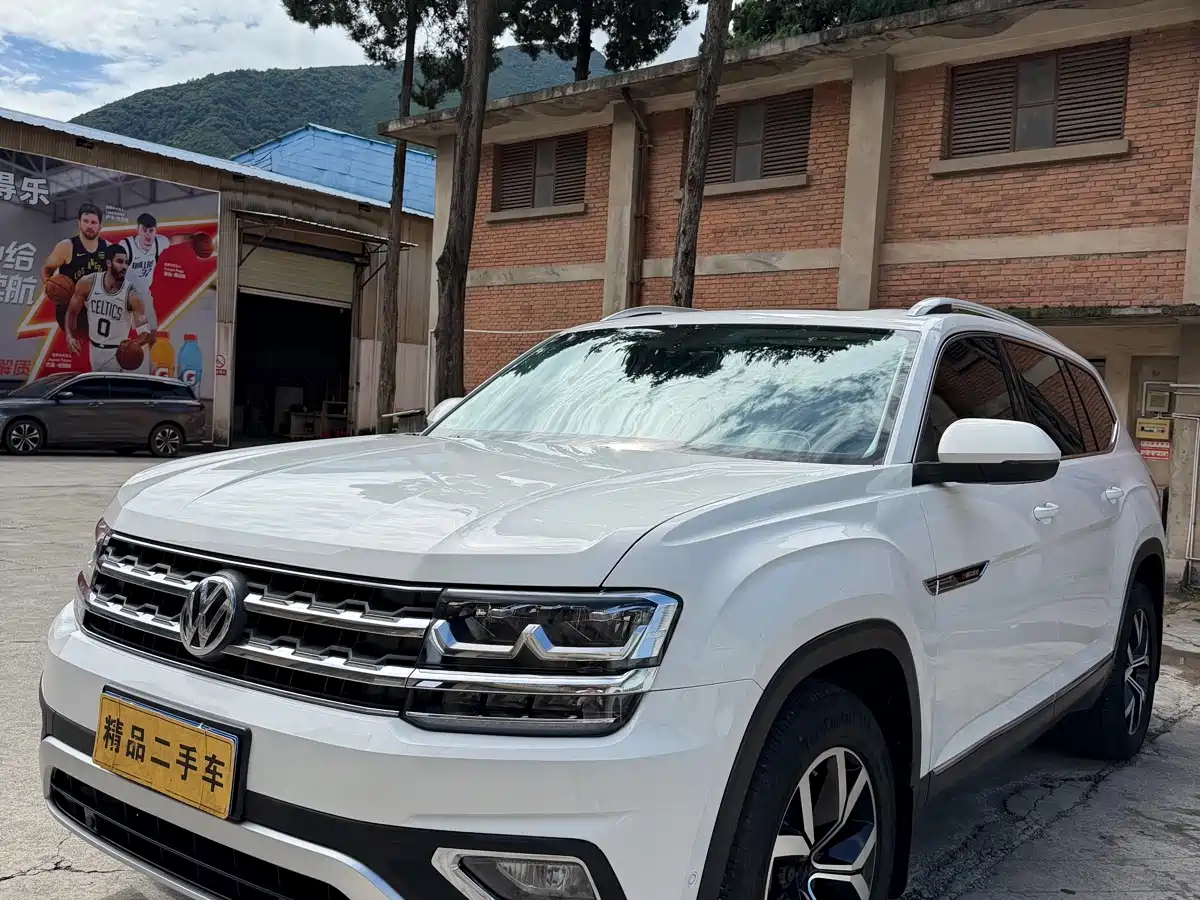 Фото 2 - Volkswagen Teramont