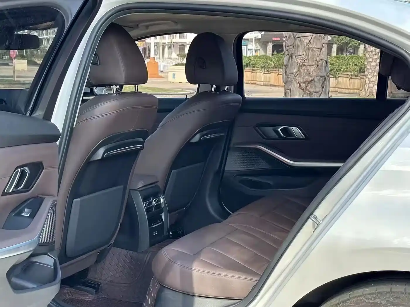 BMW 3 Series 2020 Facelift 325Li Launch Edition фото 5