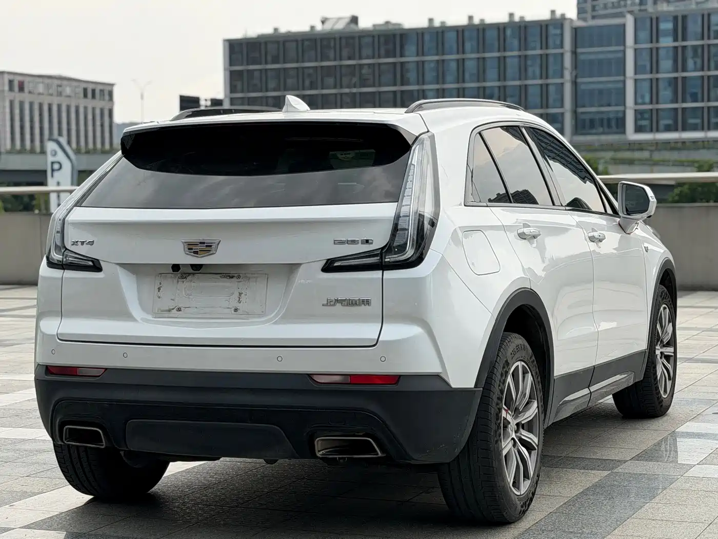 Фото 5 - Cadillac XT4