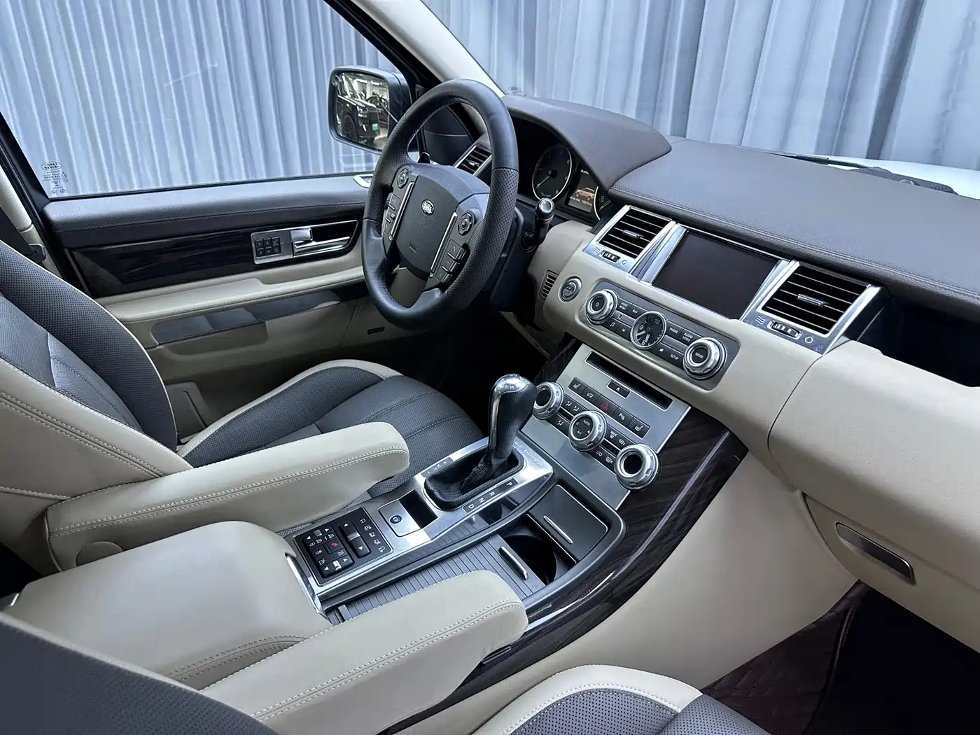 Land Rover Range Rover Sport 2012 2013 3.0 TDV6 Diesel
