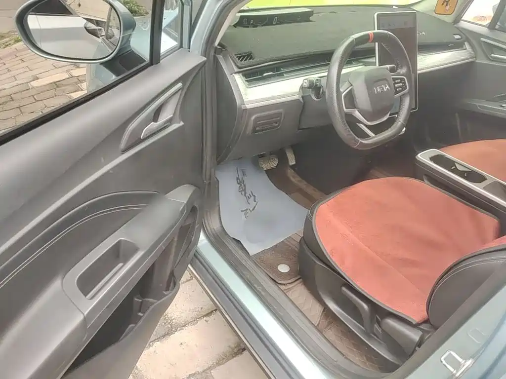 صورة 16 - Nezha Auto Nezha V