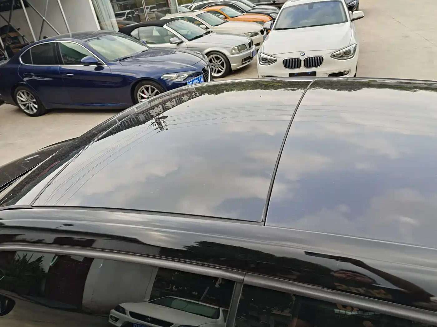 Volkswagen Scirocco 2010 2.0TSI Luxury Edition фото 32