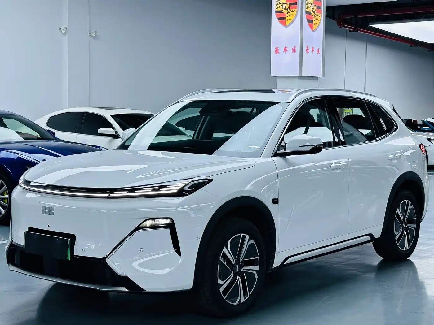 Geely Galaxy Galaxy Starship 7 EM-i 2026 2026 135km Smart Navigation Edition