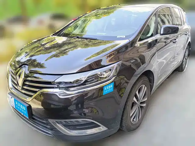 Renault Espace Classic 2018 TCe 300 Comfort — фото 1