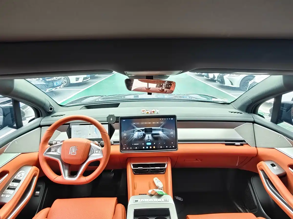 BYD Tang L 2025 2025 DM 200KM AWD LiDAR Flagship