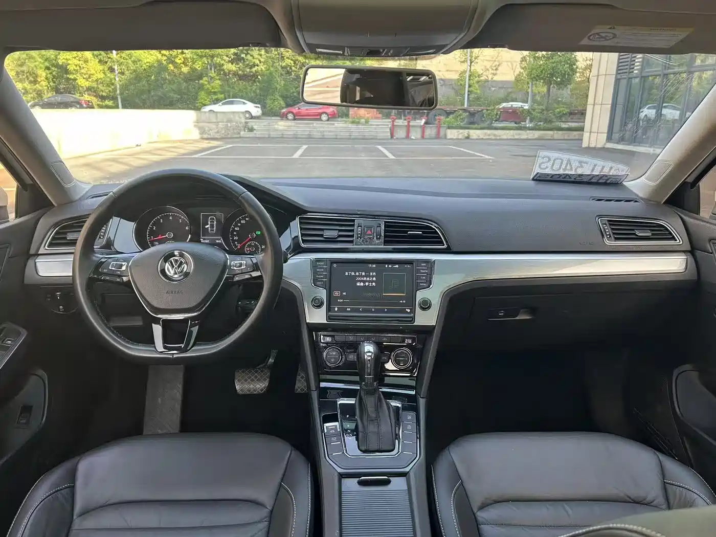 Volkswagen Lamando 2018 280TSI DSG Comfort Edition фото 8