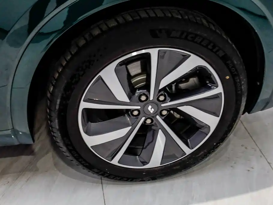 Li Auto Li ONE 2022 2021 Extended Range 6-Seater
